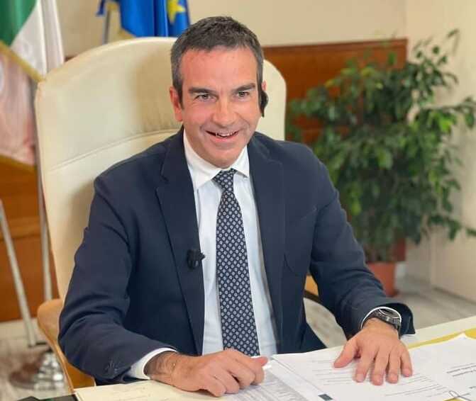 Il governatore della Calabria Occhiuto dice “stop alle fake news sui finanziamenti INAIL per gli ospedali”
