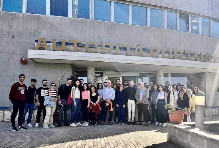 Studenti Università Mediterranea in visita al porto di Gioia Tauro