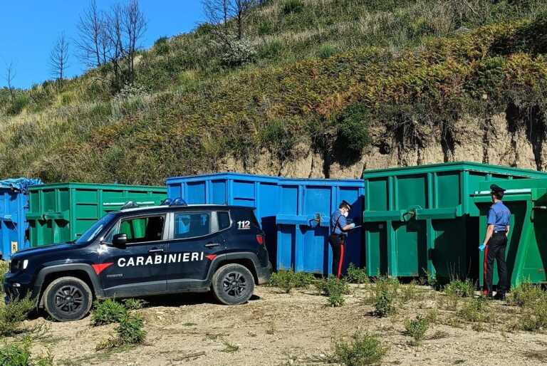 I Carabinieri di Zagarise scoprono attività di gestione rifiuti non autorizzata, 2 persone denunciate.