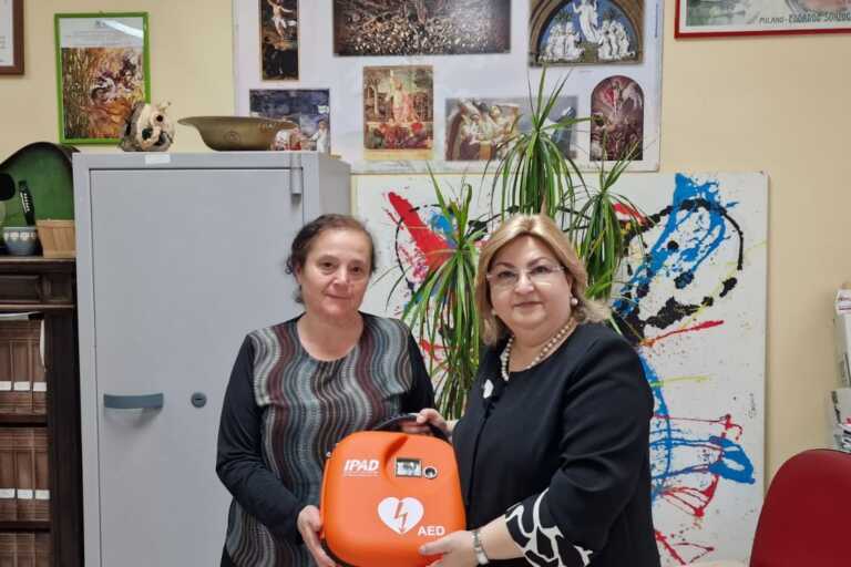 Locri, il Comitato Fortugno dona un defibrillatore al liceo “Mazzini”