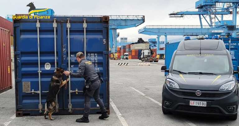 Droga dal brasile, arrestati 4 lavoratori portuali a Genova, operazione partita un anno fa dopo il sequestro di 435 kg di cocaina