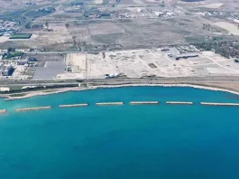 Stop bonifica a Crotone, Comune e Provincia ad Eni ‘fatto gravissimo’