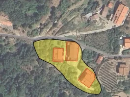 Frana a Belvedere Marittimo minaccia abitazioni, sgomberati tre edifici