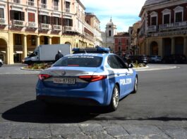 Crotone, un arresto per stalking, furto in abitazione e danneggiamento aggravato