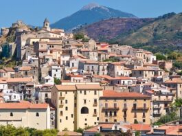 COMPRARE CASA IN ITALIA PER VIVERE MEGLIO: DA OSTUNI A SCALEA